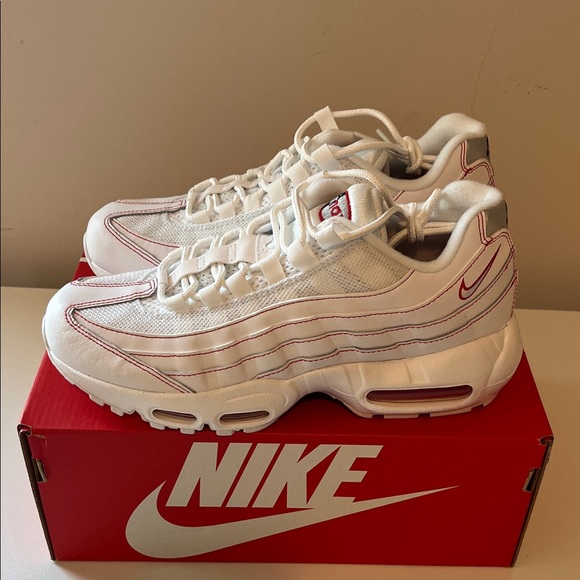 New Nike Air Max 95 Recraft Youth/Men’s Size 7 Women’s 8.5 NIB - Picture 3 of 4